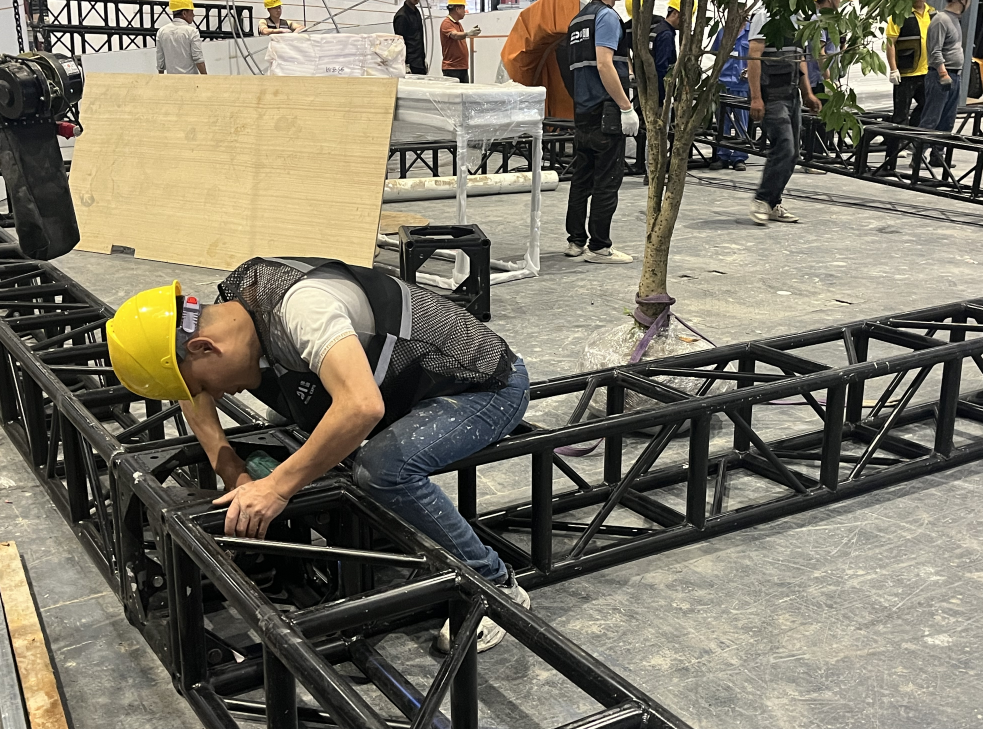 如何預防展臺坍塌?專業展覽展會搭建公司為您提供建議 如何預防展臺坍塌?專業展覽展會搭建公司為您提供建議